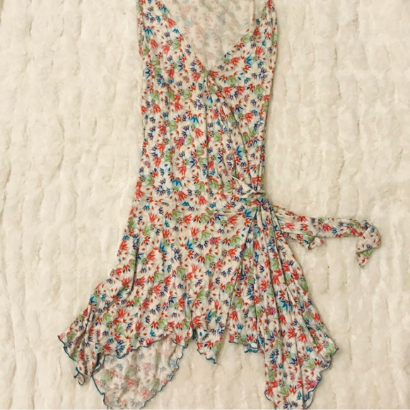 Diane Von Furstenberg Dresses & Skirts - Diane von Furstenberg Nile Flora 100% Silk sleeveless Wrap Dress Women's Size 12